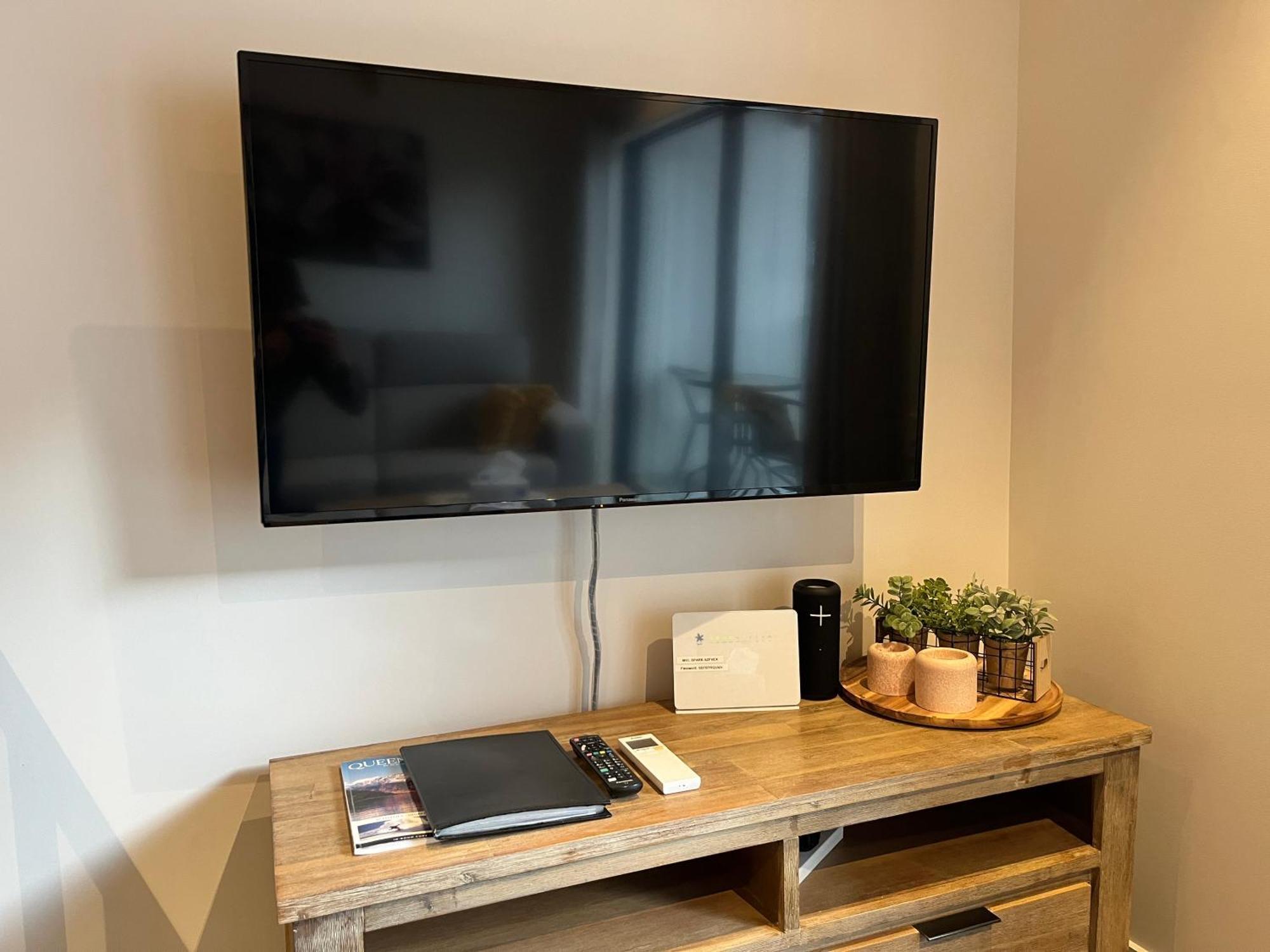 Queenstown Central - Walk To Town - Free Parking - Wifi And Smart Tv - Gym Eksteriør bilde